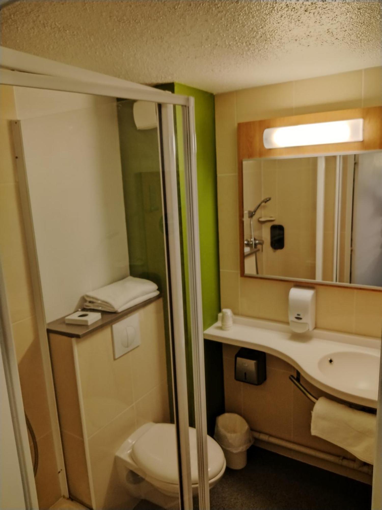 Hotel Inn Design Montluçon Екстериор снимка
