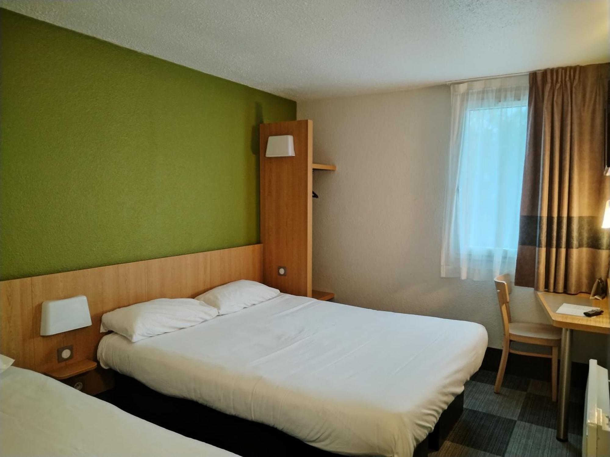 Hotel Inn Design Montluçon Екстериор снимка