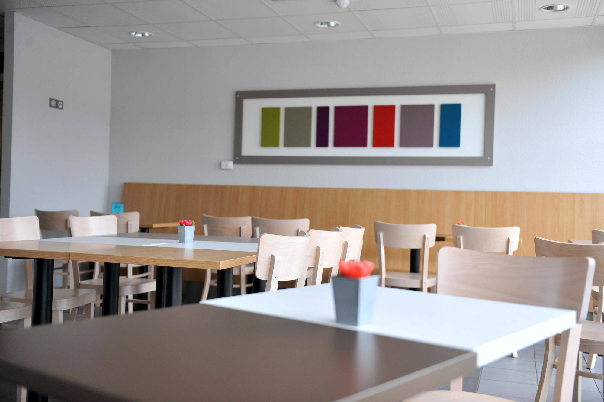 Hotel Inn Design Montluçon Екстериор снимка